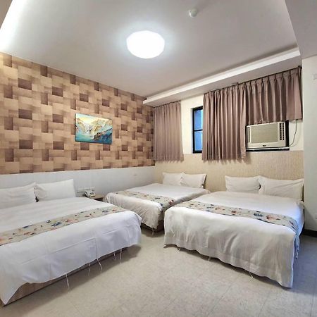 Jia-Jia Business Hotel Luodong Exterior foto
