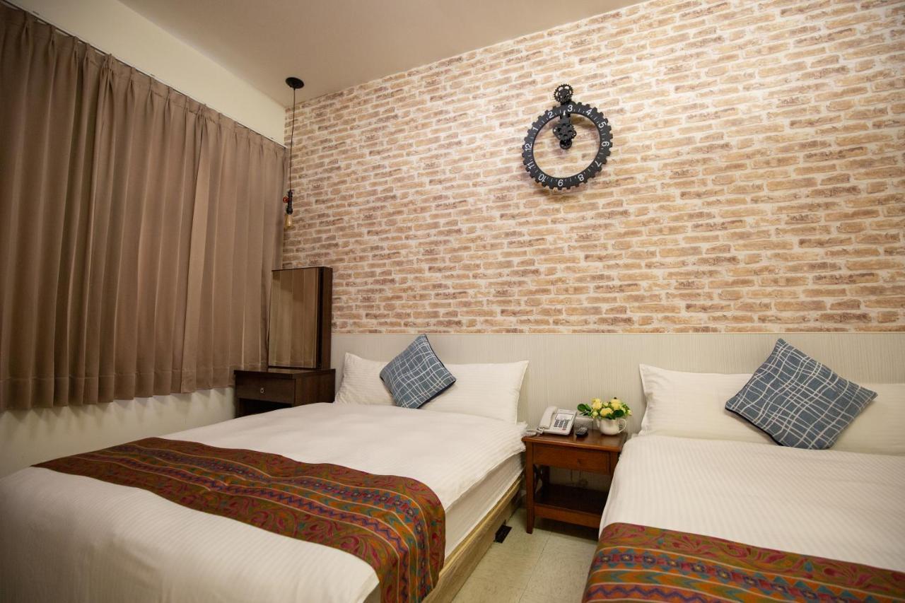 Jia-Jia Business Hotel Luodong Exterior foto